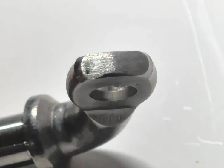 Шток wastegate без трещин после глубокой обточки и оптимизации термообработки