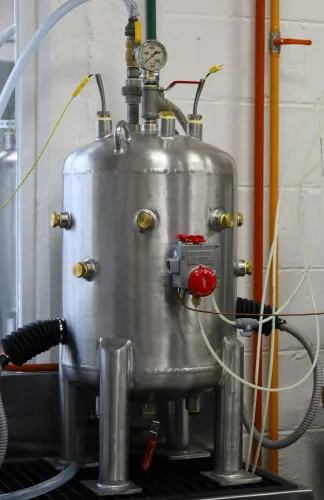 Sterile Tank System